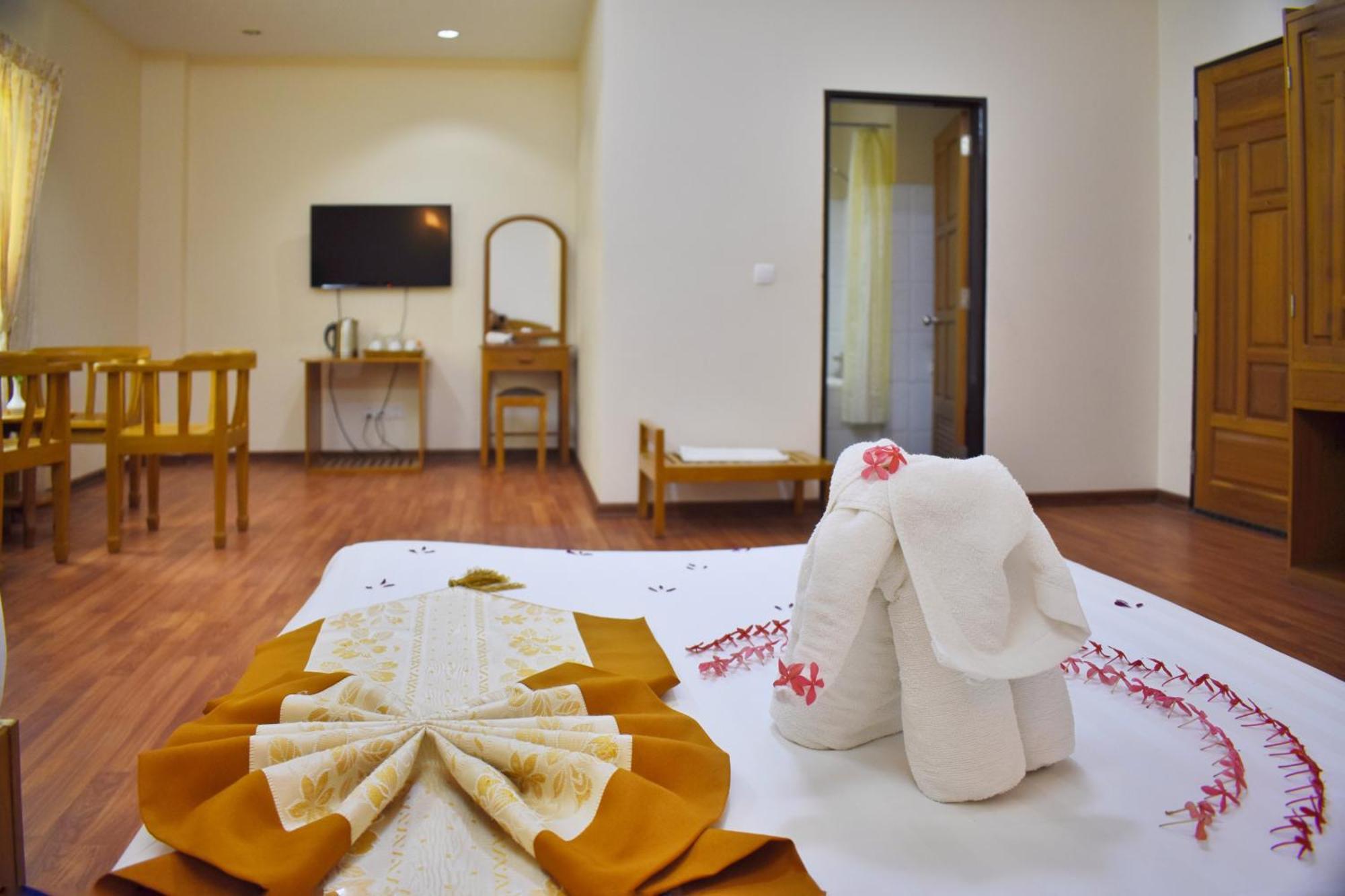 Shwe Poe Eain Hotel New Bagan 외부 사진