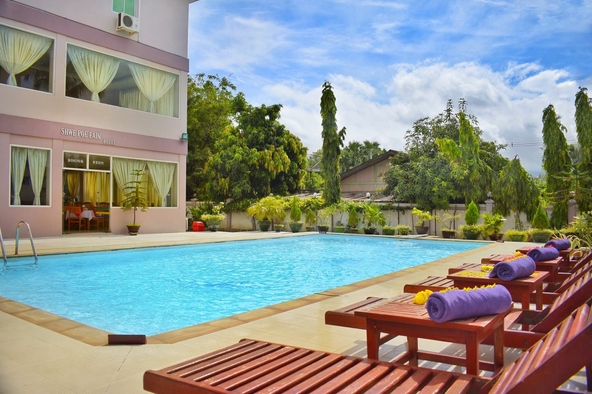 Shwe Poe Eain Hotel New Bagan 외부 사진